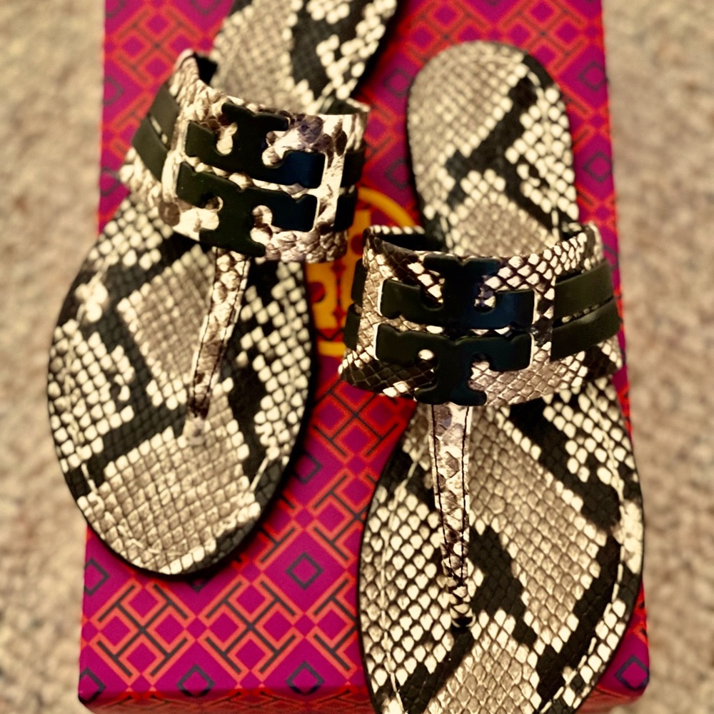 Tory Burch snakeprint Leigh Sandal - Size 6.5 - New in box